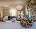 Palmyra Villa