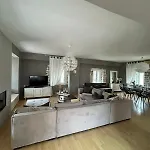 Villa Palmyra